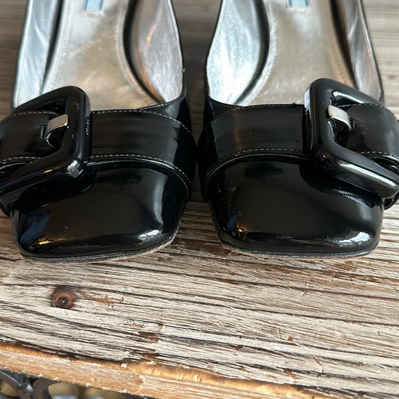 Prada
Patent Block-Heel Buckle Pump, Black size 40.5 great condition - Picture 11 of 11